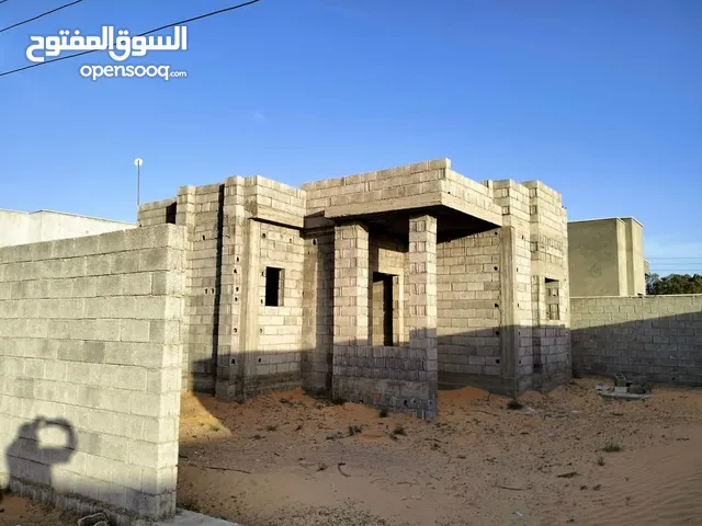 90 m2 2 Bedrooms Townhouse for Sale in Tripoli Wadi Al-Rabi