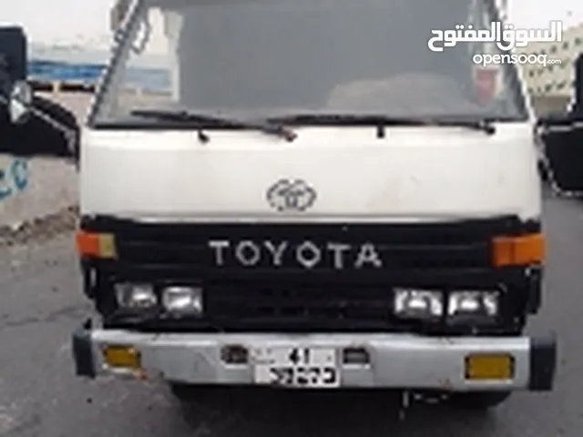 Toyota Dyna 1993 in Amman
