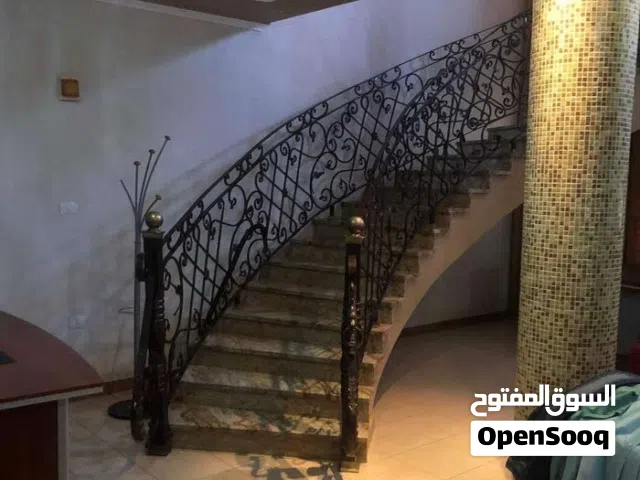 300 m2 3 Bedrooms Townhouse for Rent in Tripoli Janzour