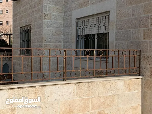178 m2 3 Bedrooms Apartments for Sale in Amman Tabarboor