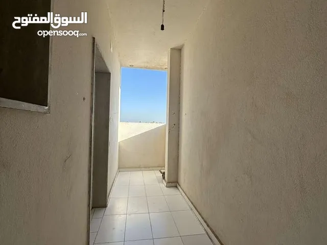 مكتب عقارات جنزور المعاقين