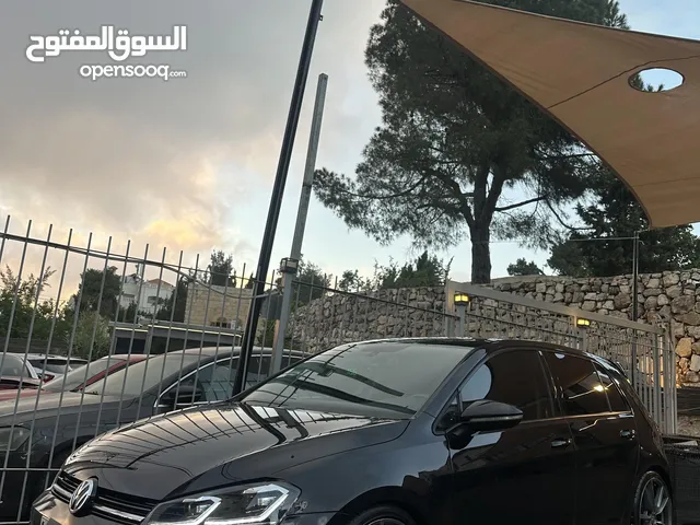 Golf MK7 للبيع كاش