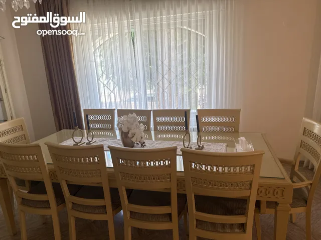 سفرة طعام فاخرة