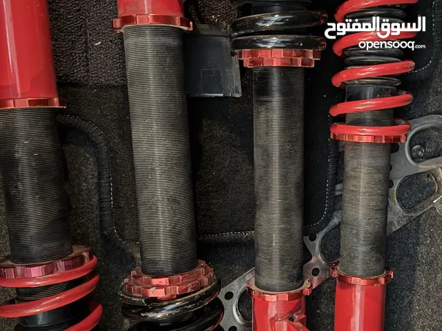 السلام عليكم اخواني عندي جانبينات من نوع كويلفرز جانبينات فرار للدودج يركب لكل الفئات سبورت
