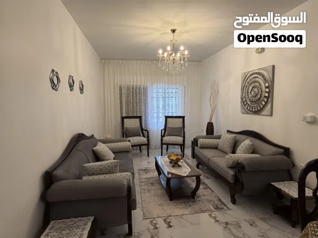 شقة مجددة بالكامل