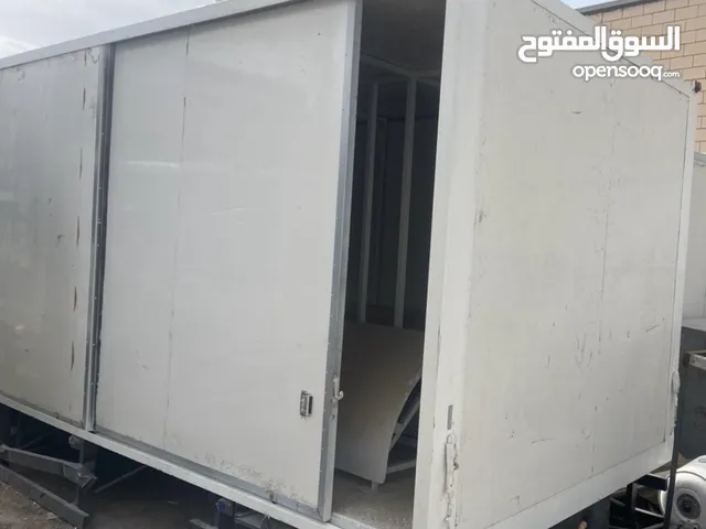 Refrigerator Isuzu 2015 in Al Riyadh