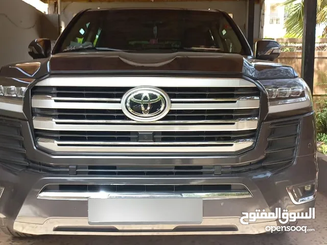 Used Toyota Land Cruiser in Irbid