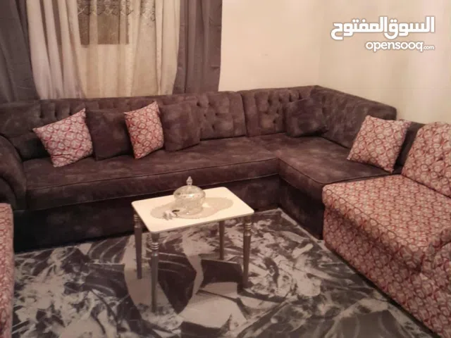 صالون أستعامل نظيف للبيع