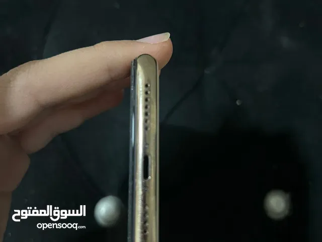 Apple iPhone 11 Pro Max 64 GB in Amman