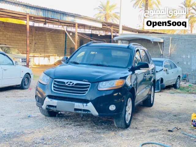 Used Hyundai Santa Fe in Tripoli