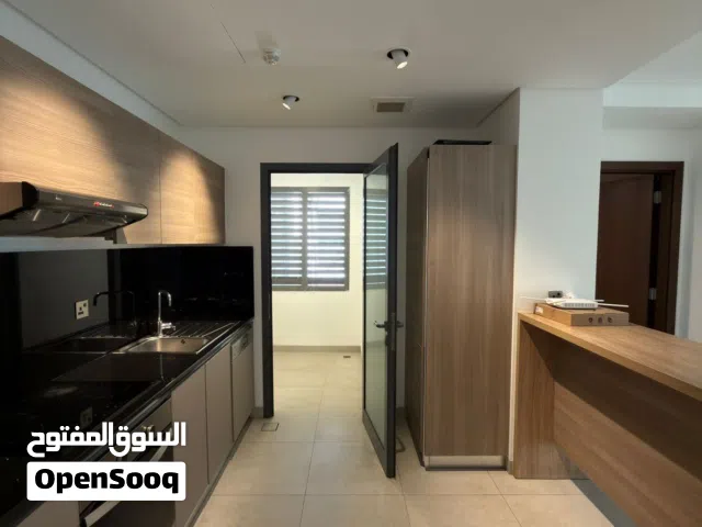 1 BHK Apartment in Muscat-Hills / شقة غرفة وصالة في مسقط هيلز