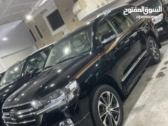 لاندكروزر GXR 2020 بريم الباب الأول عداد 68 الف فقط