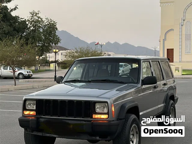 جيب شيروكي للبيع موديل 1999
