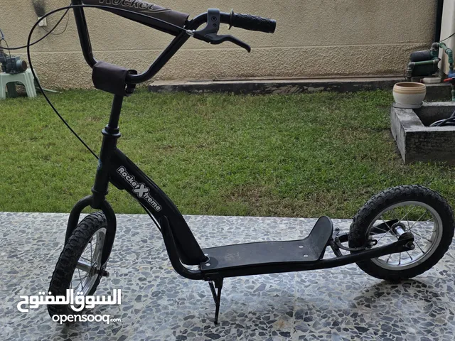 سكوتر دفع بالأرجل