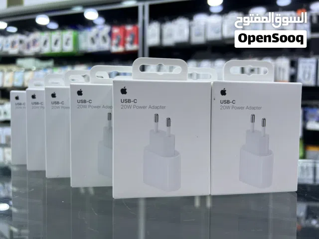 Apple Home Charger 2 pin Original 20w عظمات شحن ايفون الاصلية 20 واط  للايباد و موبايلات ابل جميعها