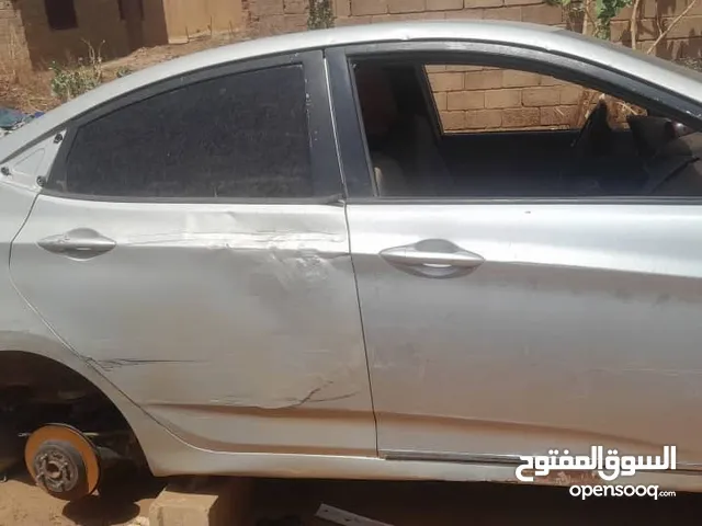 هونداي اكسنت 2017 للبيع