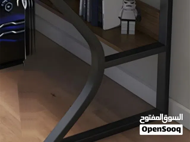 طاولة للبيع " مامعي توصيل "