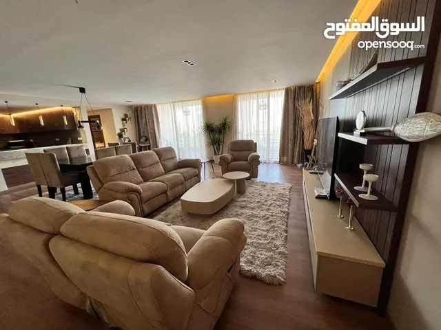 195 m2 3 Bedrooms Apartments for Sale in Giza 6th of October