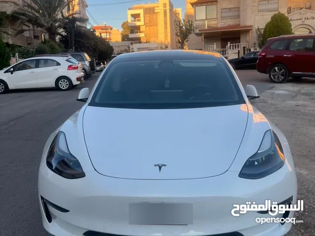 تيسلا موديل 3 2021 ستاندرد بلاس ممشى قليل للبيع