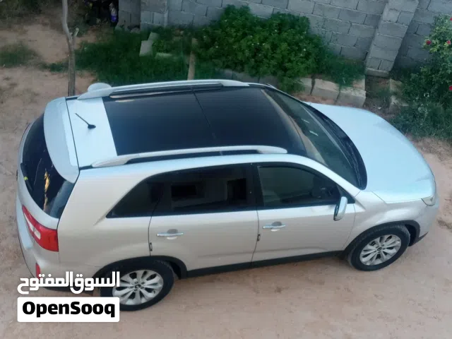2014 كيا سورينتو LX