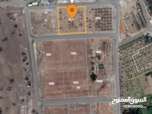 ارض زراعيه بركاء الفليج جنوب موقع حلو على شارعين ب99الف للشاري الجاد فقط