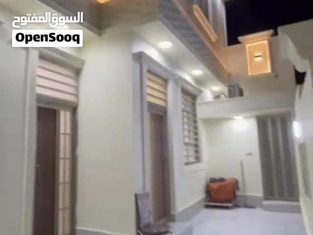 150 m2 2 Bedrooms Townhouse for Sale in Basra Tannumah