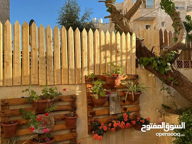 حربات خشبية سويد سويدي جديدة وفاخرة ومميزة لرفع السور وعمل احواض زراعية وحواجز وسياج وأبواب كراج