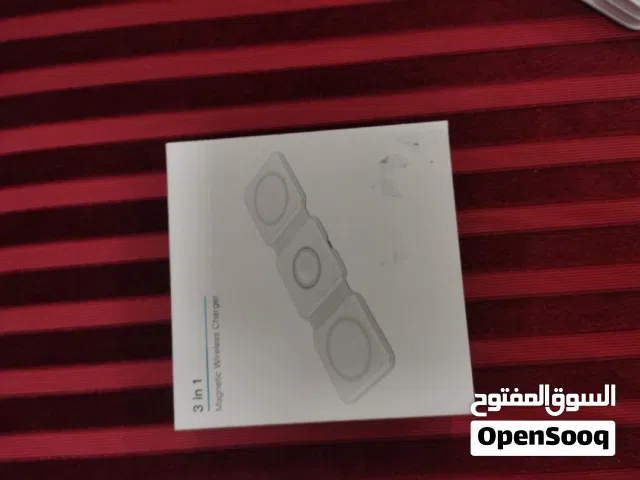 شاحن ثلاثه في واحد متنقل