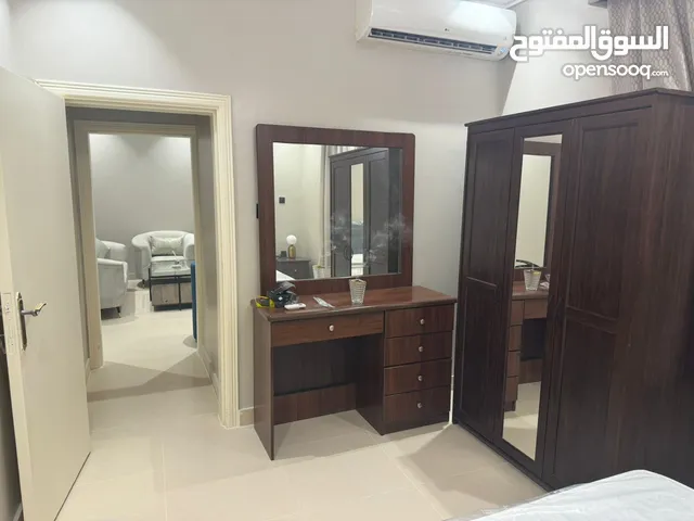 135 m2 Studio Apartments for Rent in Al Riyadh Al Yarmuk