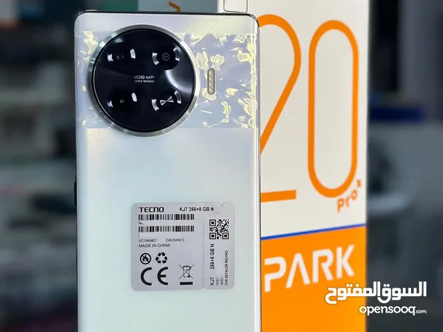 مستعمل ايام Spark 20 pro plas رام 16 جيجا 256 أغراضة والكرتونه الأصلية مكفول بالشركة متوفر توصيل