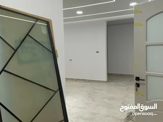 165 m2 2 Bedrooms Apartments for Rent in Tripoli Al-Nofliyen