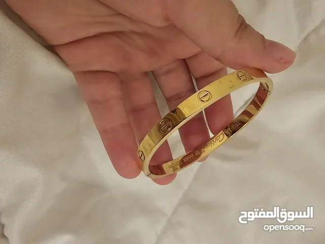 سوارة كارتيه مطليه ذهب عيار 18 مقاس 18cm غير مستعمله