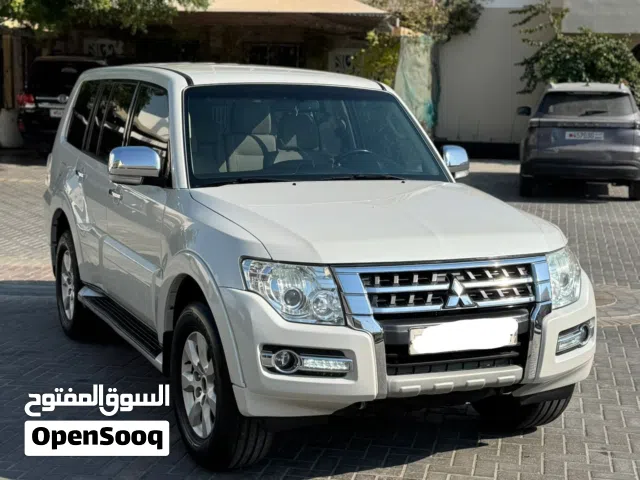 بيع ميتسوبشي باجيرو وكاله البحرين  استخدام شخص واحد من الوكاله V6 GLSفي حاله الوكاله