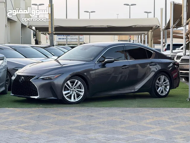 LEXUS IS300 2021