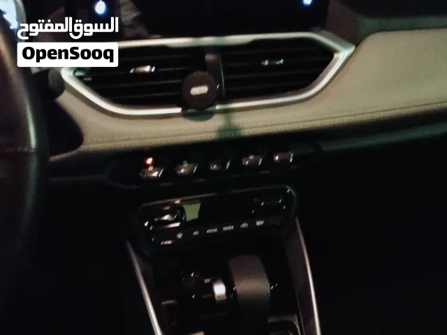 2025, شيفروليه, جروف, Standard