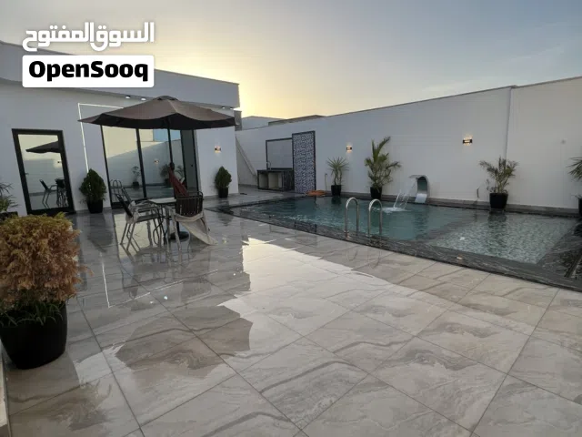 استراحة فخمة تشطيب سوبر لوكس للبيع