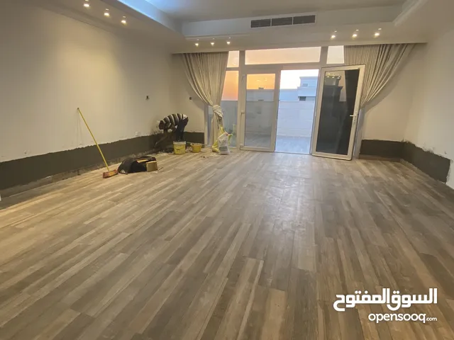 شركه لمسه نادره لصيانه المباني وكشف تسريبات تسربات المياه وجميع اعمال الصيانة العامه للمباني