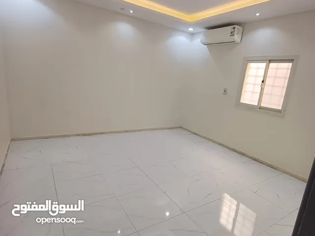 100 m2 Studio Apartments for Rent in Al Riyadh Al Andalus