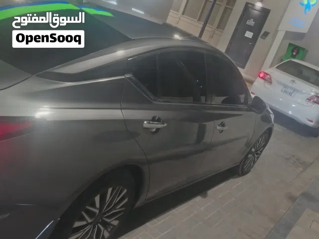 2023 Nissan Altima SV