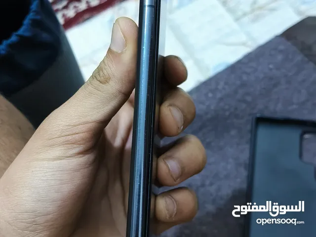 s22الترا للبيع استعمال شخصي نظيف