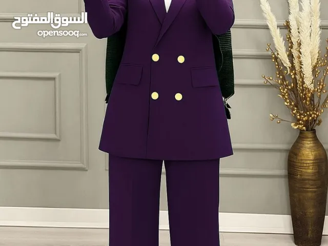 للمناسبات والمناقشات والموظفات قاط باجمل الالوان وارقى الخامات نوع القماش دبل ايطال