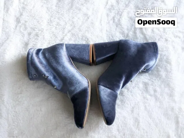 Bottines chaussettes à talons blocs, .