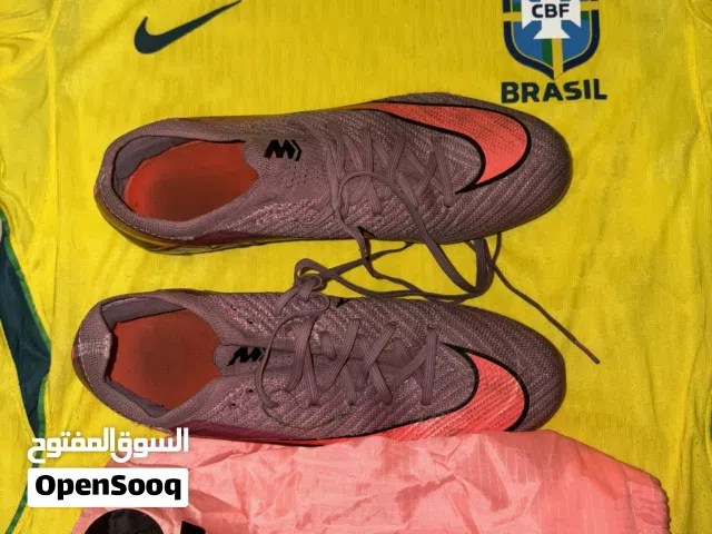 شوف الوصف اللي تحت عشان تشوف المواصفات