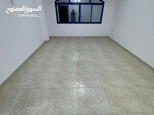 غرفه وحمام فقط في الغبره الشماليه قريب مستشفي عمان الدولي