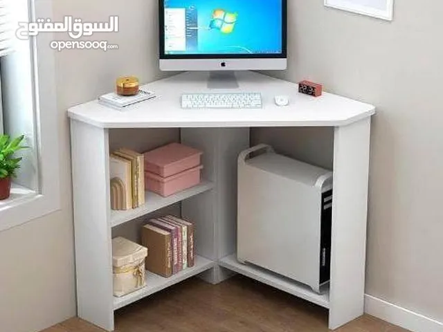 مكتب زاوية لون ابيض