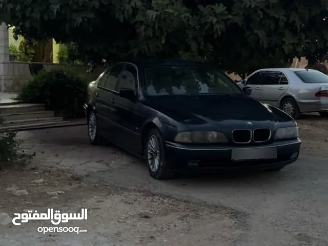 بي ام دب 520