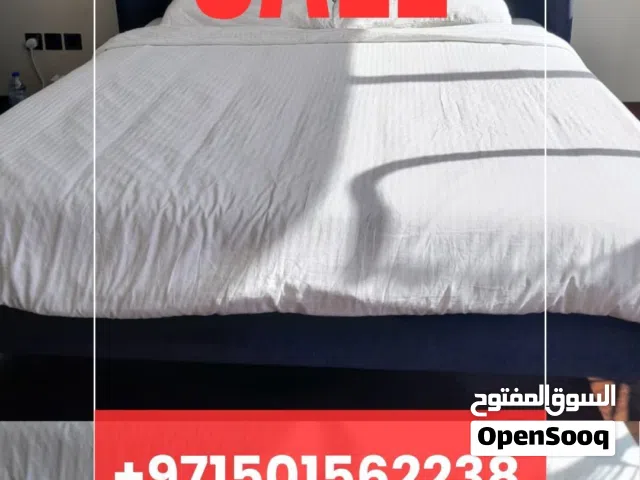 Stylish & Clean Bed for Sale