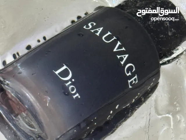 نشتري جميع انواع العطور الاصليه الفارغه بأفضل الاسعار