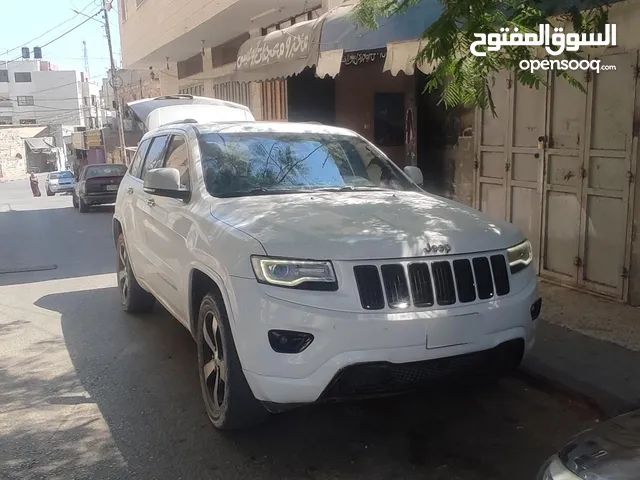 جيب قراند شيروكي جب مطوره كرتونه فش اي اعطال دفعه مش اقل من 25 وشكات او كاش او اقساط كرتونه نطيفف