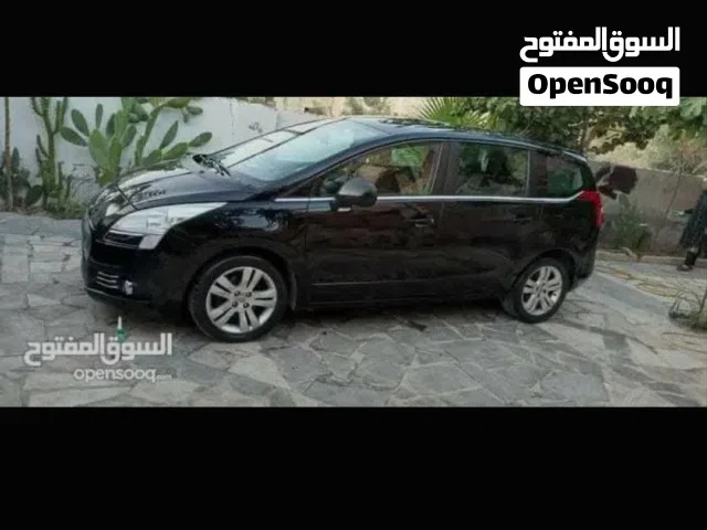 2011 بيجو 5008 Allure